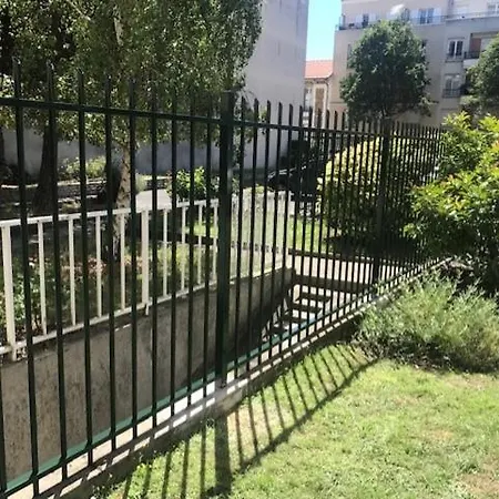 Meuble Διαμέρισμα