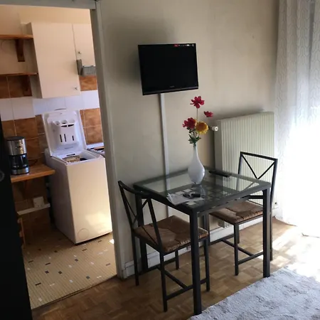 Studio Meuble Apartment